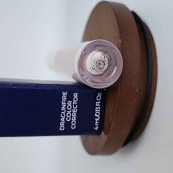 Dragun Beauty Dragunfire Color Corrector - Lavender - Picture 6 of 6